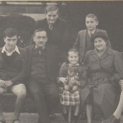 1954 mit Marialuise - vollständige Familie